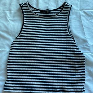 Cropped tank